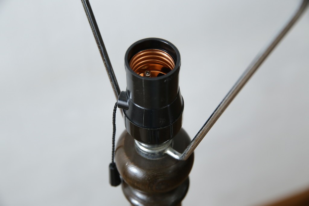 和製ヴィンテージ　大正ロマン　無垢材　挽き物脚とプリーツシェードが素敵なフロアスタンド　(R-079766)