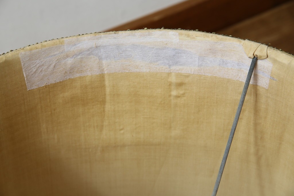 和製ヴィンテージ　大正ロマン　無垢材　挽き物脚とプリーツシェードが素敵なフロアスタンド　(R-079766)