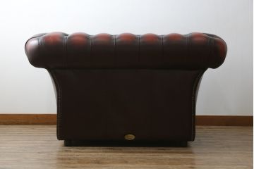 中古　イギリスハンドメイド　DISTINCTIVE CHESTERFIELDS(ディスティンクティブ・チェスターフィールド)　Blenheim(ブレナム)　Club Chair(クラブチェア)　本革(レザー)　主役級の存在感を放つ一人掛けソファ(1P、アームソファ、英国)(R-079768)