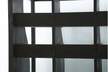和製ビンテージ　特注!!　ペイント仕上げ限定　黒いペイントが男前でカッコいいシャツケース(ガラスケース、Gケース、ショーケース、陳列棚、飾り棚、店舗什器、ヴィンテージ)(R-079773)