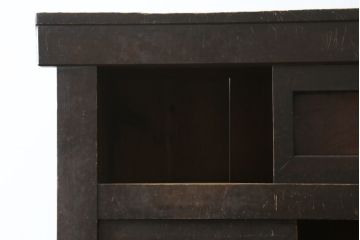 和製アンティーク　京都産　透かしの意匠がお洒落な和の趣溢れる三尺水屋箪笥サイドボード(食器棚、収納棚、戸棚、キャビネット、店舗什器)(R-079785)