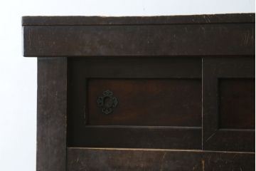 和製アンティーク　京都産　透かしの意匠がお洒落な和の趣溢れる三尺水屋箪笥サイドボード(食器棚、収納棚、戸棚、キャビネット、店舗什器)(R-079785)