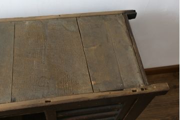 和製アンティーク　京都産　横桟引き戸が和モダンな雰囲気を高める三尺水屋箪笥サイドボード(食器棚、収納棚、戸棚、キャビネット、店舗什器)(R-079786)