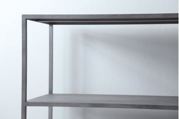 中古　ヨーロッパ　ブランド家具　特注　オーダー品!!　美しいシルエットのアイアンラック(オープンラック、シェルフ、店舗什器、飾り棚、陳列棚)(製作費約30万円)(R-079792)