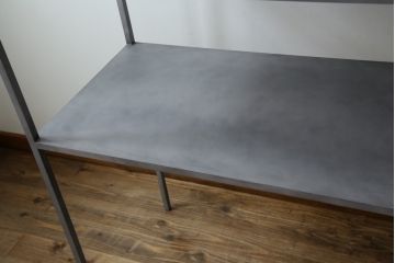 中古　ヨーロッパ　ブランド家具　特注　オーダー品!!　美しいシルエットのアイアンラック(オープンラック、シェルフ、店舗什器、飾り棚、陳列棚)(製作費約30万円)(R-079792)