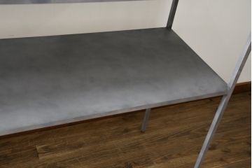 中古　ヨーロッパ　ブランド家具　特注　オーダー品!!　美しいシルエットのアイアンラック(オープンラック、シェルフ、店舗什器、飾り棚、陳列棚)(製作費約30万円)(R-079792)