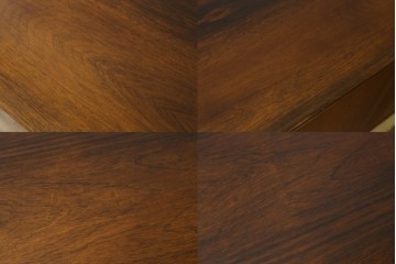 イギリスヴィンテージ　A.H.McIntosh(マッキントッシュ)社　深みある木の色合いが魅力のサイドボード　(R-079793)