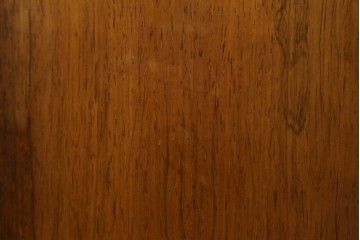 イギリスヴィンテージ　A.H.McIntosh(マッキントッシュ)社　深みある木の色合いが魅力のサイドボード　(R-079793)