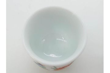 重要無形文化財　人間国宝　十三代 酒井田柿右衛門　有田焼　錦　菊鳥文　佳宴を盛り上げる酒器セット(とっくり、徳利、おちょこ、御猪口、ぐい呑み、和食器、共箱付き、裏印、花押)(R-079800)