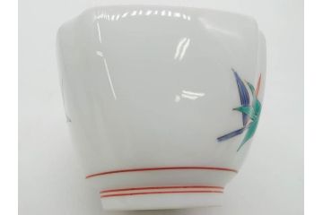 重要無形文化財　人間国宝　十三代 酒井田柿右衛門　有田焼　錦　笹文　約9cm　3寸　落ち着いた佇まいの中付5客セット(深皿、取鉢、小鉢、豆鉢、和食器、共箱付き、裏印、花押、三寸)(R-079801)