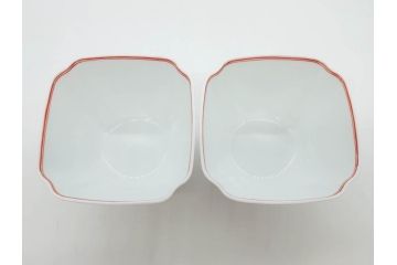 重要無形文化財　人間国宝　十三代 酒井田柿右衛門　有田焼　錦　笹文　約9cm　3寸　落ち着いた佇まいの中付5客セット(深皿、取鉢、小鉢、豆鉢、和食器、共箱付き、裏印、花押、三寸)(R-079801)