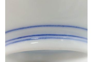 重要無形文化財　人間国宝　十三代 酒井田柿右衛門　有田焼　染錦　果実地文　気分も華やぐ湯呑5客セット(木の実、南天、ザクロ、柘榴、ぐい呑み、湯のみ、和食器、煎茶道具、共箱付き、裏印、花押)(R-079802)