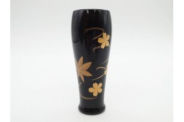 慶塚作　輪島塗　花筏蒔絵　雅な佇まいの茶筥(紅葉、もみじ、桜、さくら、金彩、茶箱、棗、香合、茶筅筒、木製、漆器、漆芸、煎茶道具、茶器、茶道具、野点、共箱付き)(R-079807)