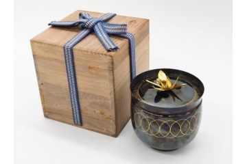 彫金家 信田洋　K20(20金)　赤銅　金象嵌　高い品格を感じる香炉(香爐、仏具、茶道具、裏印、共箱付き)(R-079808)