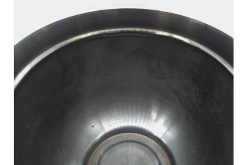 彫金家 信田洋　K20(20金)　赤銅　金象嵌　高い品格を感じる香炉(香爐、仏具、茶道具、裏印、共箱付き)(R-079808)
