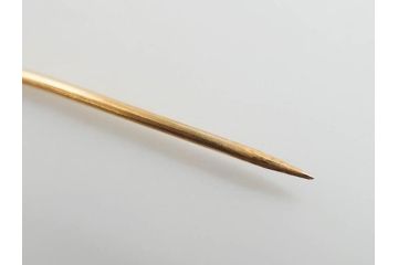 カメオ　ユニコーン　750フレーム(18金・K18)　幻想的な美しさのあるペンダントトップ(Lo Scrigno、ブローチ、ゴールド、ファッション小物、アクセサリー、共箱付き、フィレンツェ)(R-079811)