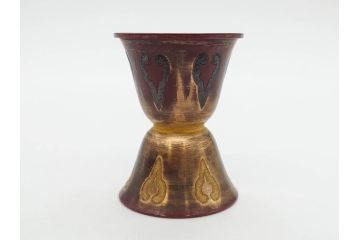 信田洋　Silver(シルバー)　龍馬 タイピン/鼓形 蓋置/陶彫 蛙 高さ 約5cm　匠の優れた技芸を堪能できる置物・蓋置・タイピンセット(銀、かえる、カエル、ネクタイ留め、アクセサリー、茶道具、煎茶道具、茶器、オブジェ、ディスプレイ、共箱付き)(R-079813)