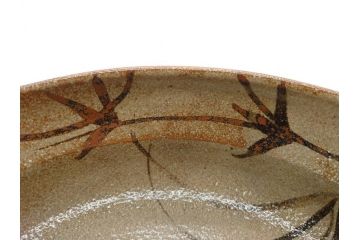 中里重利　絵唐津　約22cm　7.3寸　優美なフォルムが目を引く鉢(唐津焼、鳥、植物、深皿、和皿、中皿、変形皿、和食器、裏印、共箱付き、七寸三分)(R-079817)