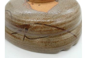 中里重利　絵唐津　約22cm　7.3寸　優美なフォルムが目を引く鉢(唐津焼、鳥、植物、深皿、和皿、中皿、変形皿、和食器、裏印、共箱付き、七寸三分)(R-079817)
