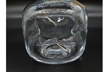 軽井沢　KARUIZAWA　貯蔵17年　モルトウイスキー(MALT WHISKY)　空瓶　高級感漂うデキャンタ(空ボトル、空き瓶、デカンタ、ガラス、硝子、酒器、飾りボトル、ディスプレイ、外箱付き)(R-079818)
