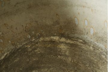 和製アンティーク　昭和初期〜中期　窓絵松竹図・南天　縁起の良いモチーフが描かれた瀬戸火鉢(鉢カバー、傘立て、金魚鉢)(R-079824)