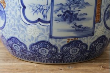 和製アンティーク　昭和初期〜中期　窓絵松竹図・南天　縁起の良いモチーフが描かれた瀬戸火鉢(鉢カバー、傘立て、金魚鉢)(R-079824)