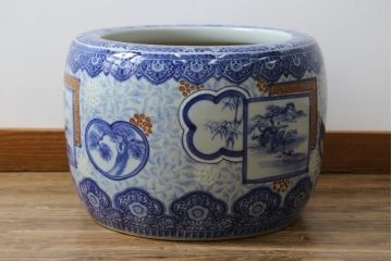 和製アンティーク　昭和初期〜中期　窓絵松竹図・南天　縁起の良いモチーフが描かれた瀬戸火鉢(鉢カバー、傘立て、金魚鉢)(R-079824)