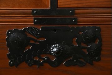 中古　美品　両面使い　魅せる収納としても大活躍の階段箪笥(階段タンス、収納たんす、和箪笥、引き出し)(R-079828)