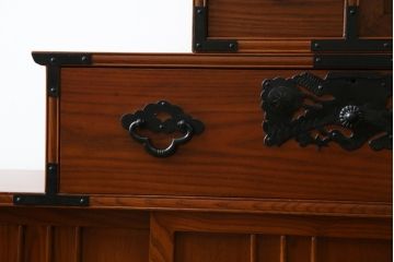 中古　美品　両面使い　魅せる収納としても大活躍の階段箪笥(階段タンス、収納たんす、和箪笥、引き出し)(R-079828)