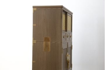 中古　美品　最高級　通産大臣指定伝統工芸品　伝統工芸士　鹿島金正作　高千穂　品のある佇まいで和の雰囲気を引き立てる名古屋総桐たんす(胴丸、総桐たんす、着物箪笥、引き出し、和たんす、衣装箪笥、バラ売り可能)(定価約250万円)(R-079829)