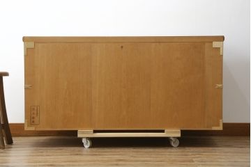 中古　美品　最高級　通産大臣指定伝統工芸品　伝統工芸士　鹿島金正作　高千穂　品のある佇まいで和の雰囲気を引き立てる名古屋総桐たんす・上段(胴丸、総桐たんす、引き出し、和たんす、ローボード、テレビ台、収納棚、戸棚)(R-079830)