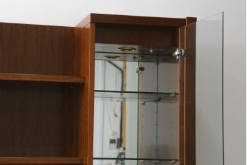 中古　美品!!　カリモク家具(karimoku)　ドマーニ(domani)　フォルザ(Forza)シリーズ　堂々とした佇まいが魅力的なシアターボード(テレビ台、テレビボード、収納棚、飾り棚、陳列棚)(R-079833)