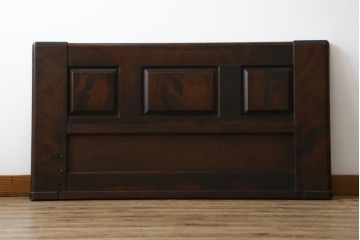 中古　北海道民芸家具　希少な絶版品!　シックなフレームと畳のコンビが和モダンな雰囲気を高める畳ベッド(セミダブル、たたみ)(R-079834)