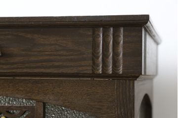 和製アンティーク　グッドコンディション　おしゃれなディスプレイが叶うタバコ屋さんの縦型ガラスケース(ショーケース、Gケース、陳列棚、飾り棚、コレクションケース、キャビネット、たばこ、店舗什器)(R-079835)