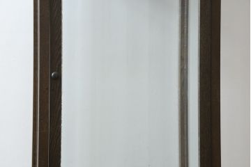 和製アンティーク　グッドコンディション　おしゃれなディスプレイが叶うタバコ屋さんの縦型ガラスケース(ショーケース、Gケース、陳列棚、飾り棚、コレクションケース、キャビネット、たばこ、店舗什器)(R-079835)