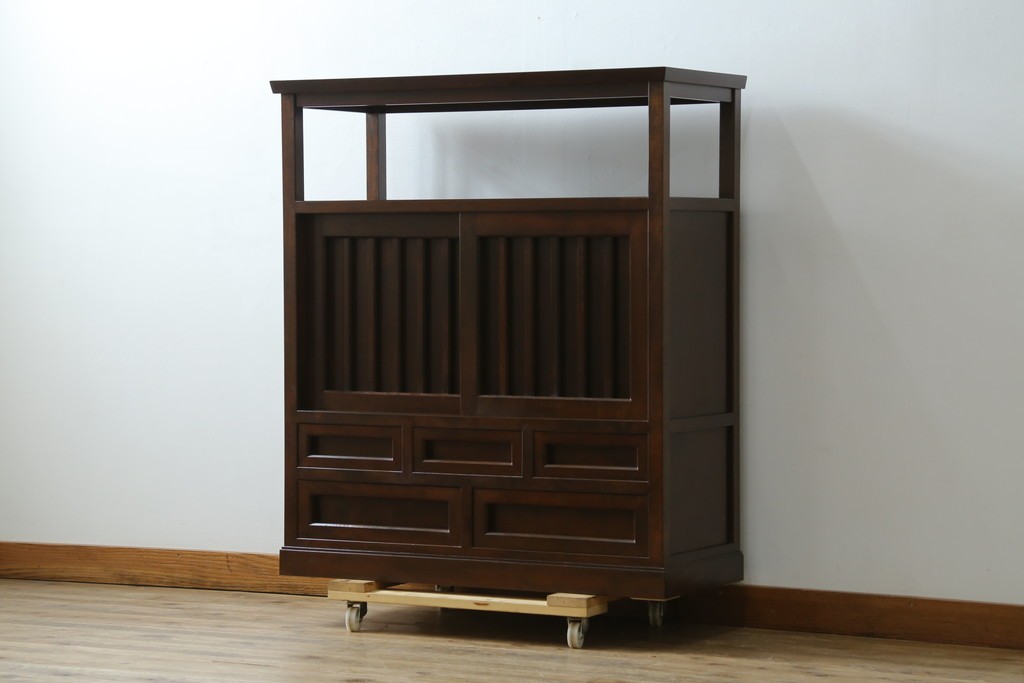 中古　美品　松本民芸家具　530型　和の雰囲気が魅力的な茶タンス　定価約43万円　(R-079839)
