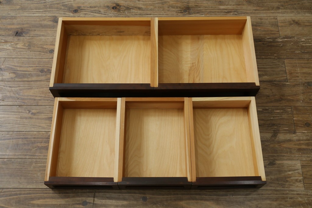 中古　美品　松本民芸家具　530型　和の雰囲気が魅力的な茶タンス　定価約43万円　(R-079839)