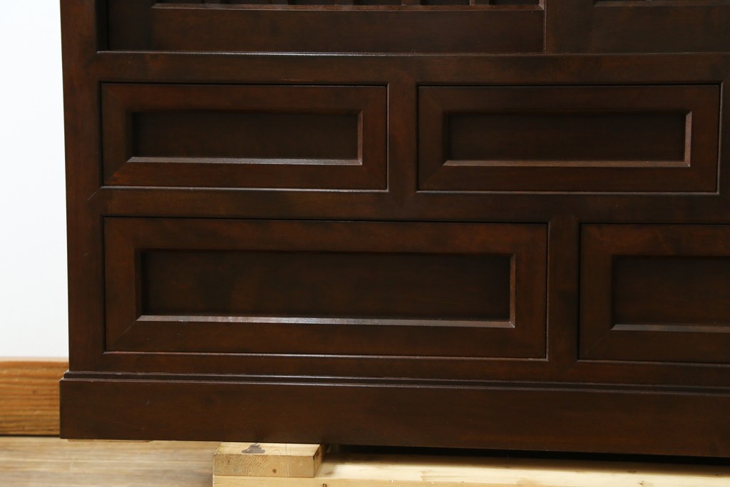 中古　美品　松本民芸家具　530型　和の雰囲気が魅力的な茶タンス　定価約43万円　(R-079839)