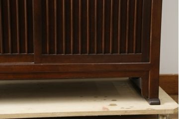 和製ビンテージ　松本民芸家具　A型舞良茶タンス　和モダンの空間づくりにも活躍する収納棚(下駄箱、靴箱、本箱、戸棚、食器棚、サイドボード、ヴィンテージ)(R-079840)