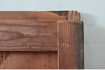 アンティーク建具　希少　どっしりとした重厚感が魅力の鉄板張り蔵戸1枚(鉄戸、引き戸、玄関戸、鉄扉)(R-079851)