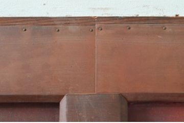 アンティーク建具　希少　味わい深い銅板張りの蔵戸1枚(鉄扉、玄関戸、引き戸、鉄扉)(R-079853)