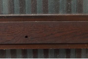 アンティーク建具　欅(ケヤキ)材　堂々とした佇まいが存在感を放つガラス入り格子蔵戸1枚(玄関戸、格子戸、引き戸)(R-079856)