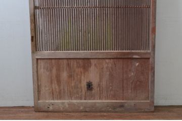 アンティーク建具　細かな桟が魅力的な格子蔵戸1枚(玄関戸、格子戸、引き戸)(R-079857)