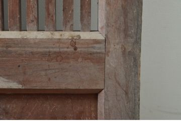 アンティーク建具　細かな桟が魅力的な格子蔵戸1枚(玄関戸、格子戸、引き戸)(R-079857)