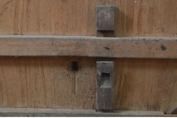 アンティーク建具　細かな桟が魅力的な格子蔵戸1枚(玄関戸、格子戸、引き戸)(R-079857)