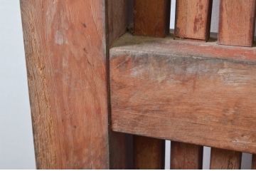 アンティーク建具　北陸産　総欅(ケヤキ)材　金具が立派な格子蔵戸1枚(格子戸、引き戸、玄関戸)(R-079858)