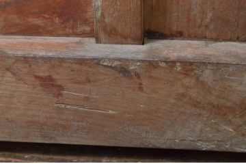 アンティーク建具　北陸産　総欅(ケヤキ)材　金具が立派な格子蔵戸1枚(格子戸、引き戸、玄関戸)(R-079858)
