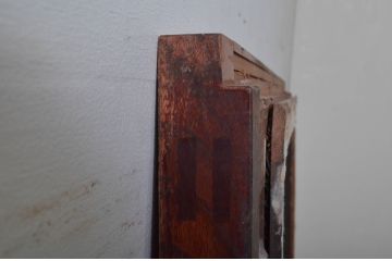 アンティーク建具　総欅(ケヤキ)材　時代の流れを感じさせる升目(マス目)格子蔵戸1枚(きつね格子、狐格子、引き戸、玄関戸、格子戸)(R-079859)