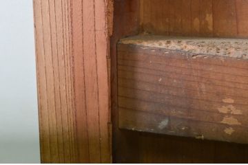 アンティーク建具　欅(ケヤキ)材・檜(ヒノキ)材　時を経た風合いが楽しめる蔵戸1枚(引き戸、玄関戸)(R-079860)