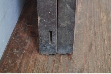 アンティーク建具　ペイント仕上げ限定　和の空間を高める幅広格子戸2枚セット(引き戸、障子戸)(R-079867)